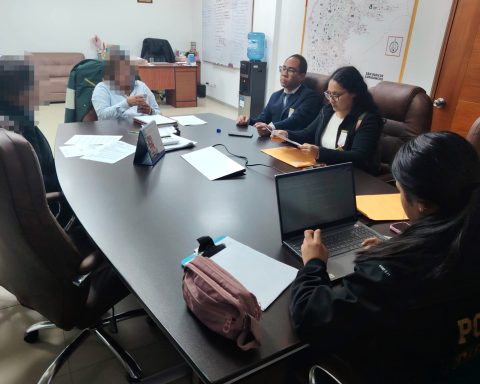 Comas: Prosecutor's Office Intervened Municipality after complaint of workers forced to dress as porristas