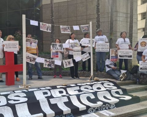 Committee asks Switzerland to verify a situation of political prisoners within prisons