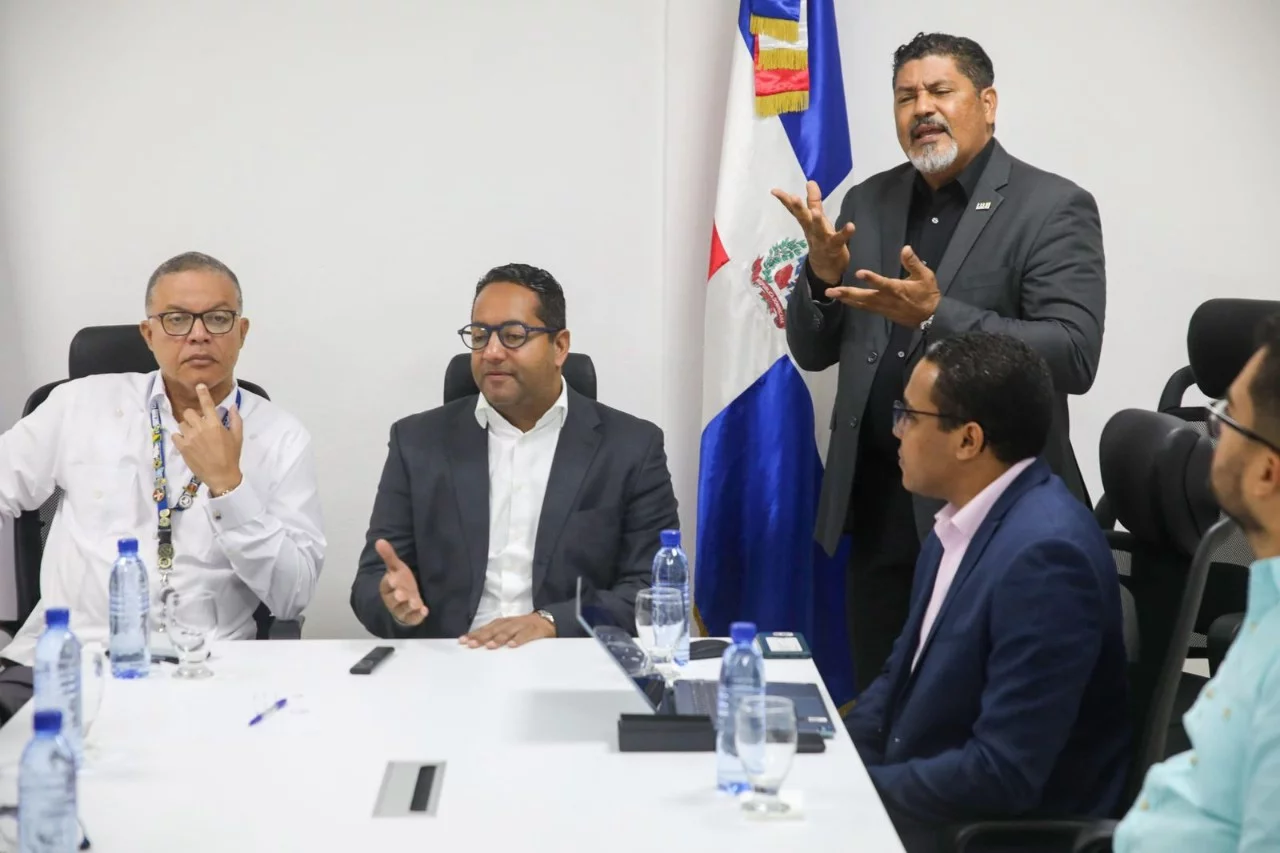 Conadis seeks to boost sign language learning in the country