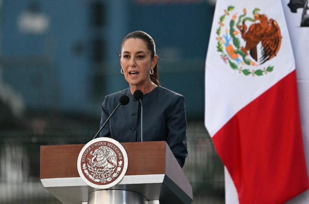 Congress approves to declare as a person not pleasant to president of Mexico