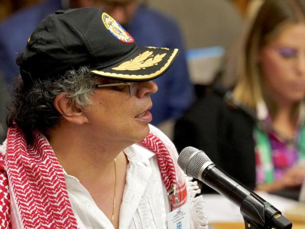 Costs can be immense for all: reactions after revocation of the Petro visa