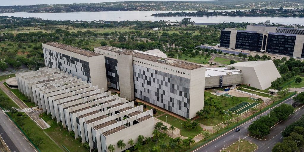 Crime of 113 South: 3-2, STJ nullifies conviction of Adriana Villela