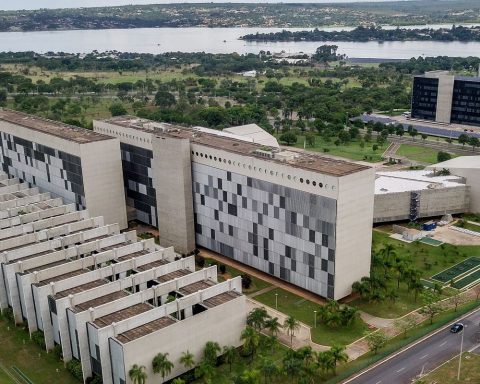 Crime of 113 South: 3-2, STJ nullifies conviction of Adriana Villela