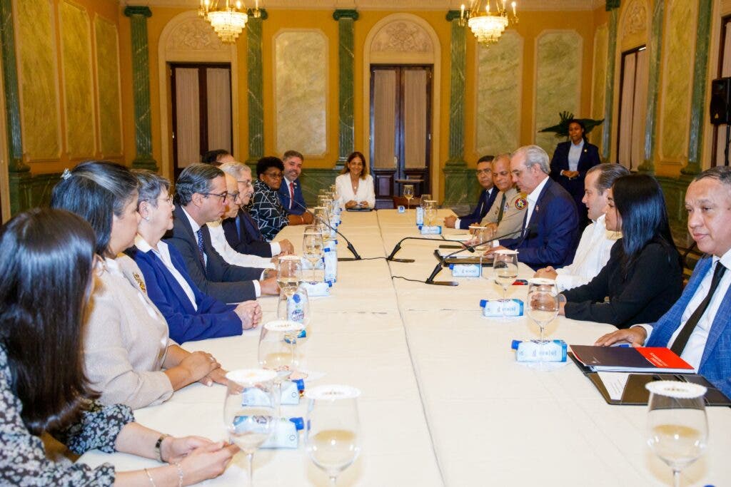 Crisis in Haiti: Luis Abinader highlights the role of political leadership