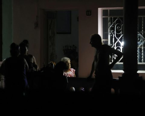 Cuba continues mostly off this Wednesday night