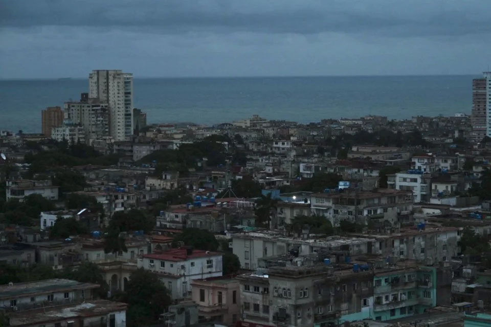 Cuba leaves the blackout, but its electrical system is in ruins