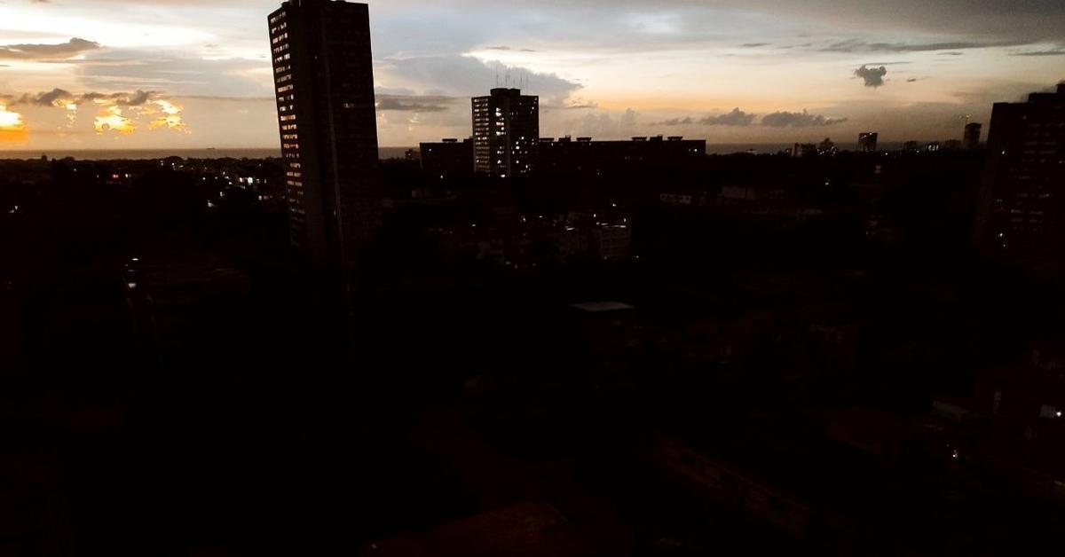 Cuba off again: collapses the electrical system due to the exit of the Guiteras