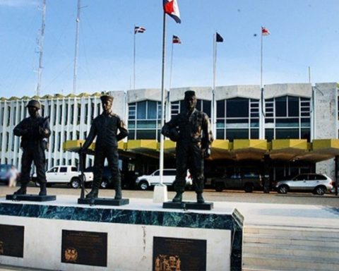 Alerta cibernética: Defensa detecta y neutraliza intento de ciberataque masivo contra sus portales