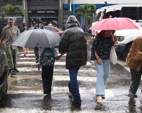 Precipitaciones de intensidad variable se prevé este lunes en siete estados del país