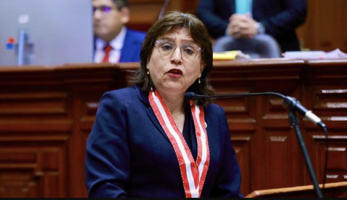 Delia Espinoza says that Jnj seeks to take her away from the way "irregular, arbitrary and abusive"