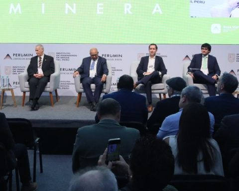 Demand for electricity in the next 10 years in Peru, how would it be supplied?