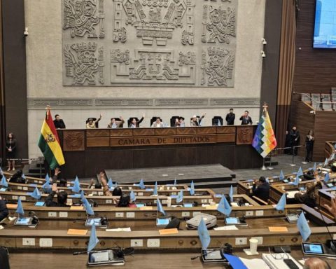 Deputies open session with controversial preliminary draft debtors