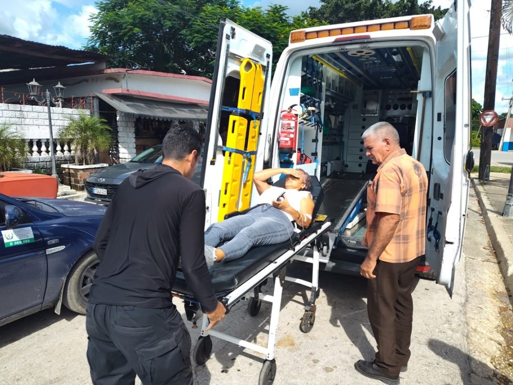 Diarrheal outbreak on a train forces an emergency stop in Villa Clara