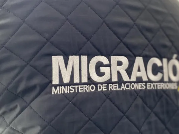 Do you work in Migration Colombia? Government announced bonds for officials