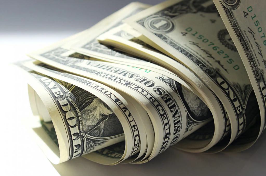 Dollar rate adjusts: New official price for September 19