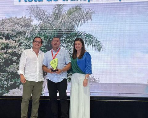 EDINSA receives the 2025 Colfecar Verde Prize for innovation in hydrogen transportation