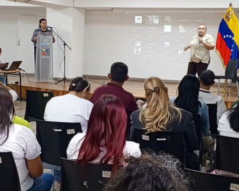 Ecosocialism of the country promotes responsible use of natural resources