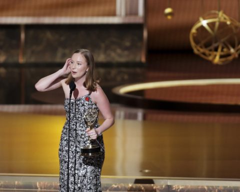 Emmy 2025 stars raise voices for ceasefire in gaza