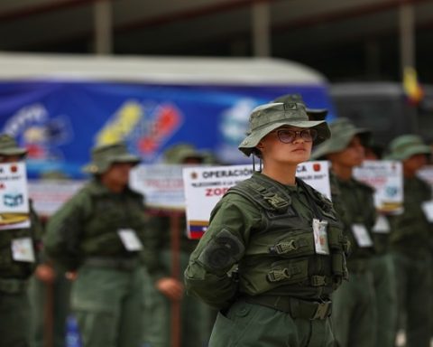 Fanb mobilizes 25 thousand troops to reinforce the border defense