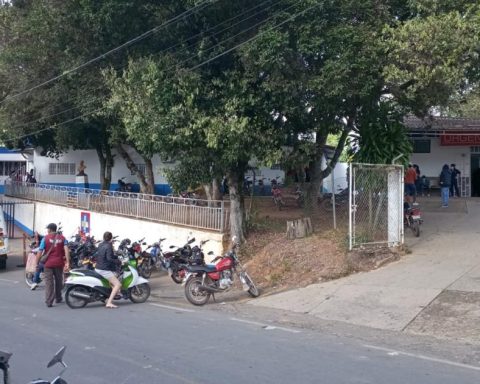 Five medical mission members injured in road accident in northern Santander