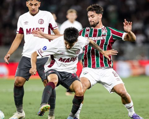 Fluminense gives in to Lanús and ends up eliminated from South American