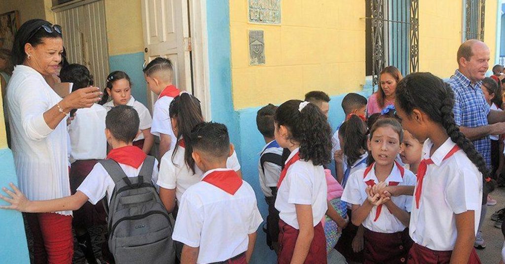 For the new lack of everything and some schools will not open its doors