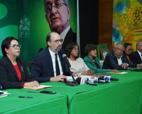 Fuerza del Pueblo elige hoy autoridades internas: ¿Quiénes serían los nuevos integrantes de la DP?