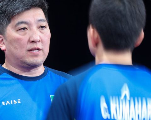 Former Mesatenist Hugo Hoyama is discharged after heart surgery