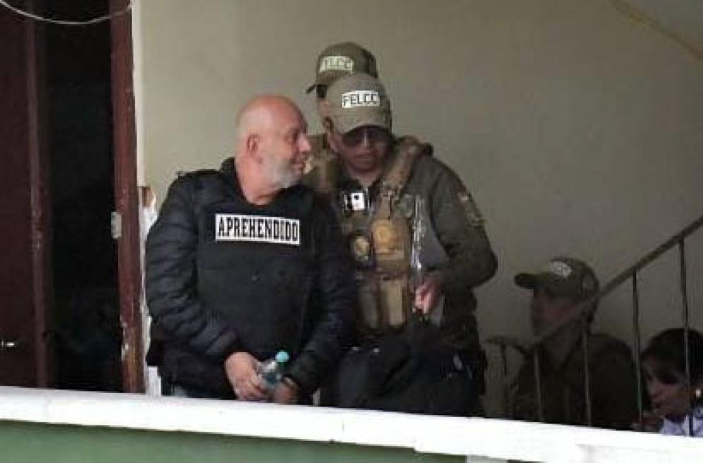 Former Minister Arturo Murillo arrives in La Paz to be imprisoned