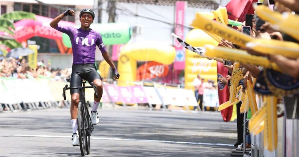 [Fotos] Johan Rubio was the winner of stage 5 of the Classic RCN 2025 system