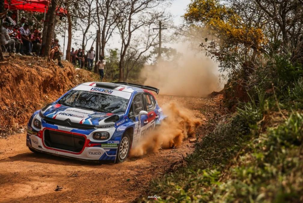 Franco commands, Aguilera tightens and the rally turns on in Porongo