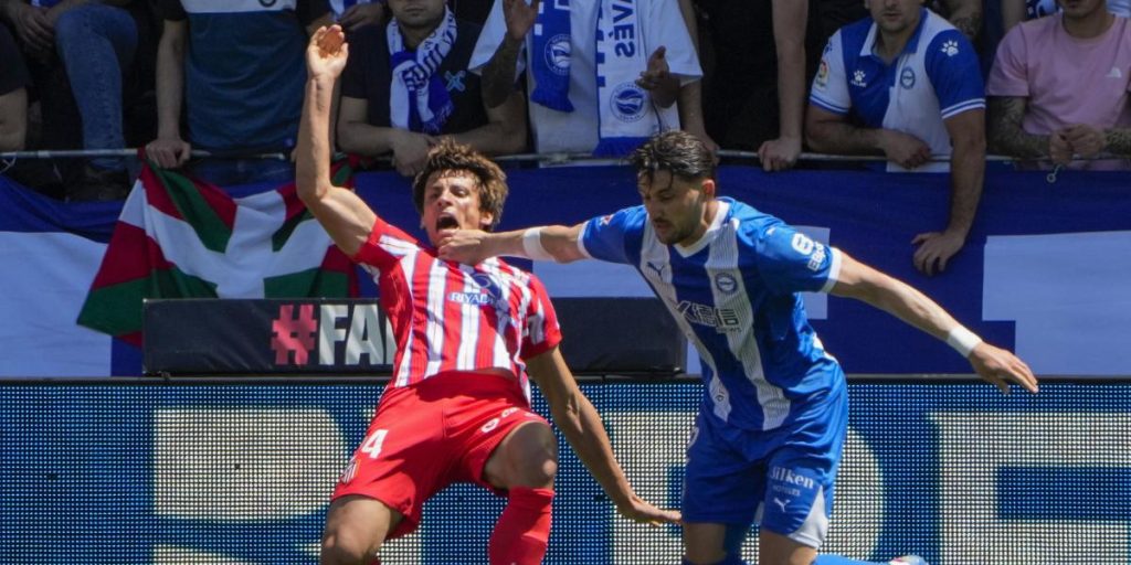 Garcés: "Thank God we have an animal in the arch"