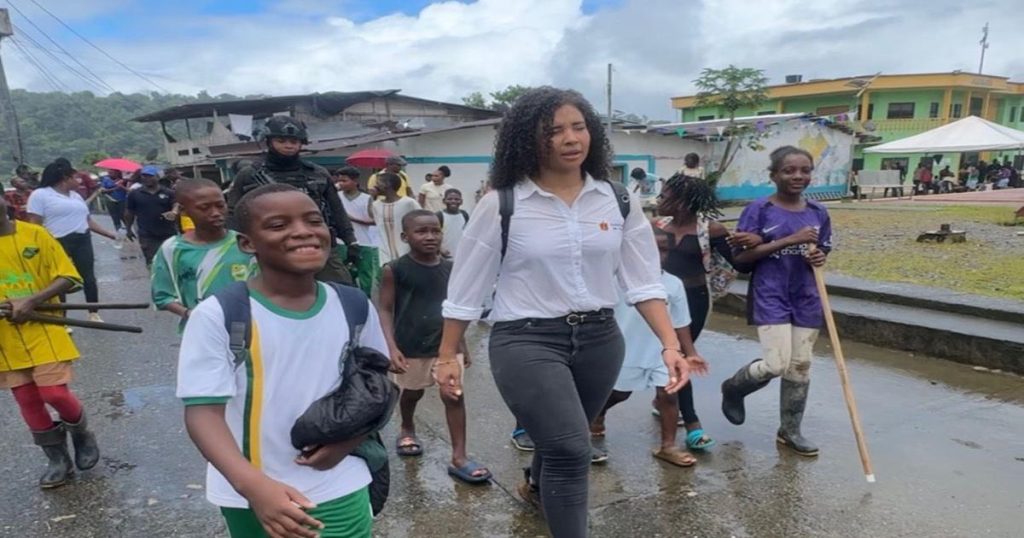 Governor of Chocó denunciation of explosives in Sipí educational environments