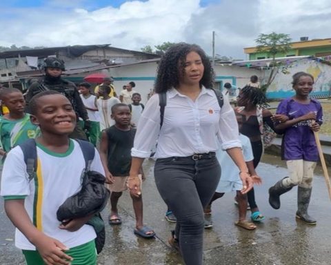 Governor of Chocó denunciation of explosives in Sipí educational environments