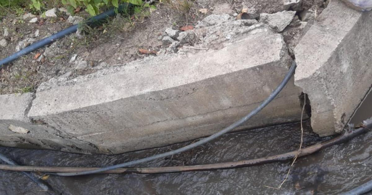 Governor of Cundinamarca rejects signs to peasants for collapse on the road to the plain