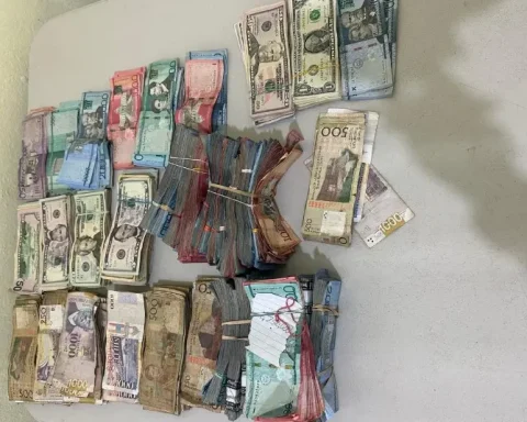 Haitiana arrestada cargando 3.5 millones en pesos dominicanos