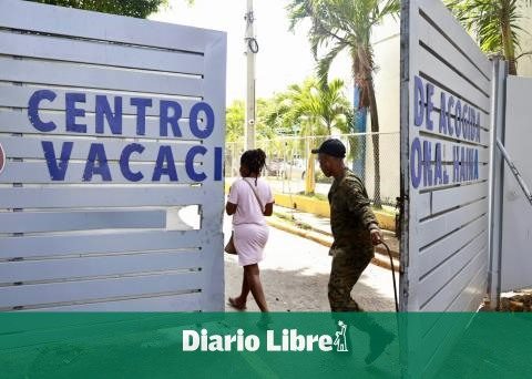 Haitian detained for migration at Haina retention center