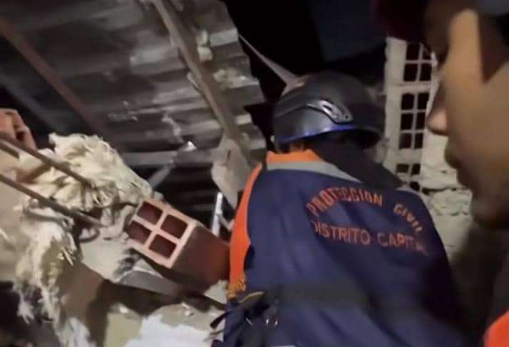 He collapsed three -level housing in the Altagracia parish