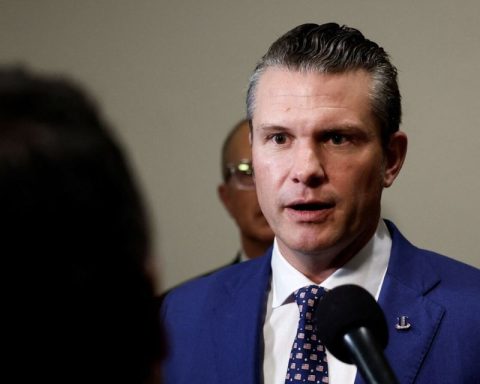 Head of the Pentagon states that military operations against drug trafficking will not cease