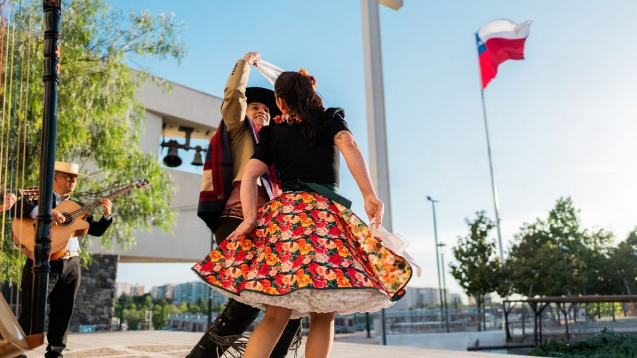 Homeland Fiestas: How much is the fine for not raising the flag this September 18 and 19 in Chile?