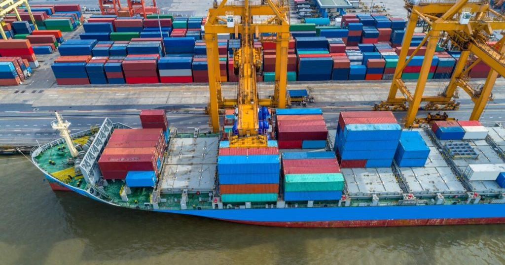 How many free trade treaties does Mexico have? Countries that can avoid new tariffs