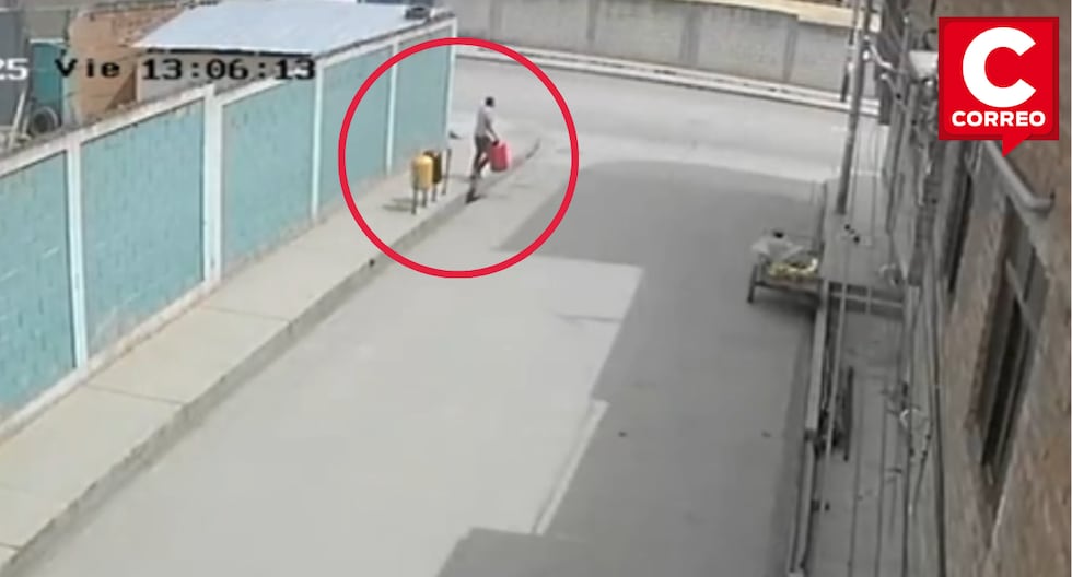 Huancayo: Subject steals garbage cans and would have threatened schoolchildren to load them