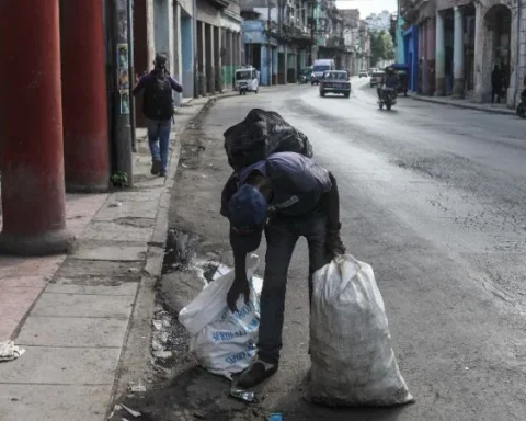 Más de 60 años de régimen castrista han asolado el país de todos los cubanos