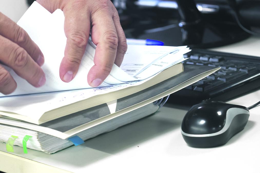 In Bolivia 2,060 hours are required to open a medium -sized company