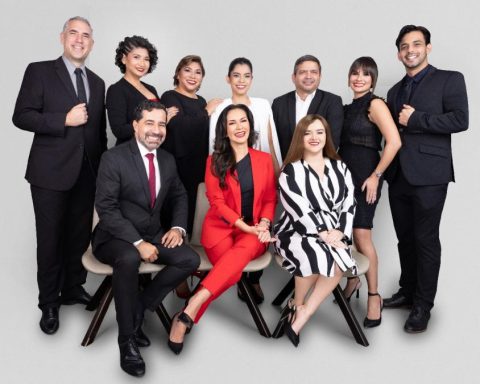 In Expocruz 2025, Ximena Ximenez Corp. invites you to enjoy and leave everything in the hands of experts