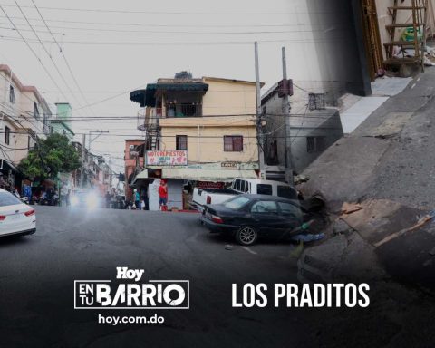 En Los Praditos, las calles tienen más hoyos que el queso