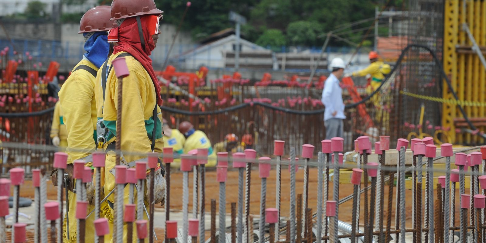 Index that corrects salaries, INPC accumulates 5.05% in 12 months