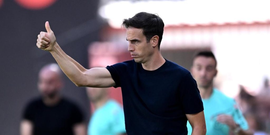 Iñigo Pérez says that the 'Pacha' Espino did not miss respect