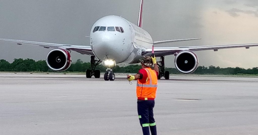 It was expected on the deportee flight this Thursday, but former Judge Melody González is still in the US