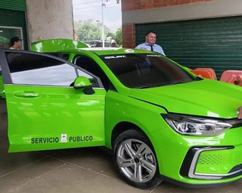 Jamundí advances to clean mobility with the entry of electric taxis